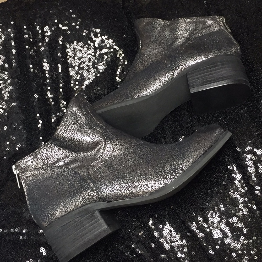 Silver/ Black crackle booties